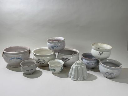 Eight white and polychrome earthenware compotiers.
14...