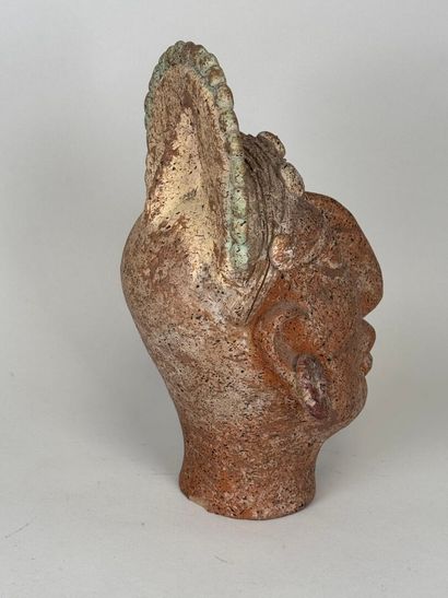 School, 20th century.
Terracotta bust of...