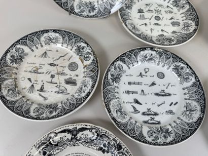 CREIL et MONTEREAU.
Série de quatre assiettes...