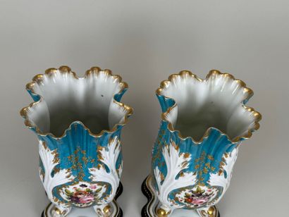 PARIS, 19th century.
Pair of polychrome and...
