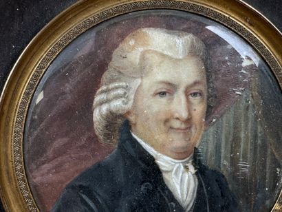 École, XIXe.
Buste d'homme.
Miniature circulaire.
Encadrement...