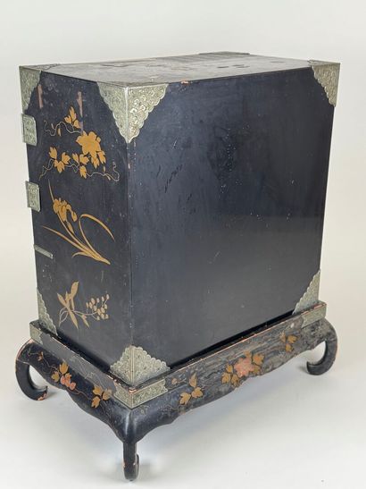 ASIA, late 19th/early 20th century.
Small...