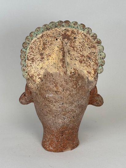 School, 20th century.
Terracotta bust of...