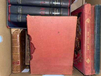 Approx. 21 volumes, including Jules Verne...