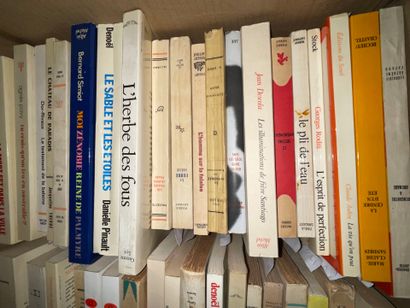 [Consignment] Important lot of about 90 volumes...