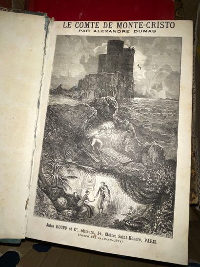 [History Important lot of approximately 100...