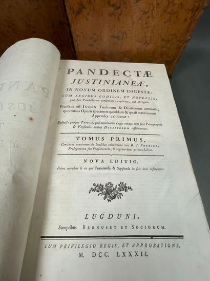 [Droit] Pandectae Justinianeae. 
Lyon, Bernuset,...