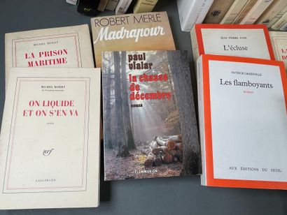 [Envoi] approx. 39 volumes with dispatch...