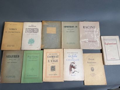 Jean Giraudoux, 11 volumes: 
Siegfried. On...