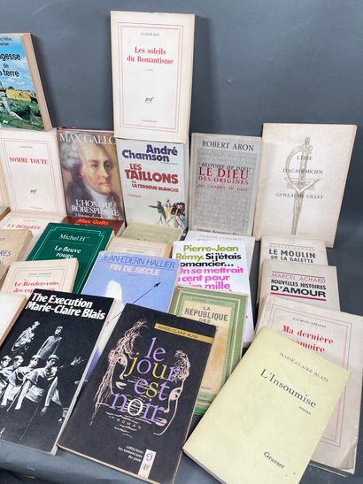 [Mailing] Good lot of about 42 volumes all...