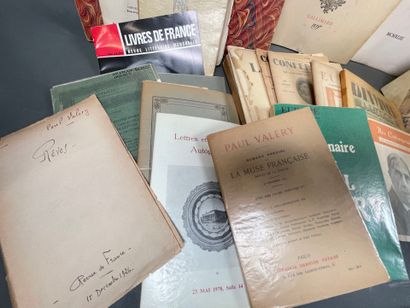 [Literature] A good lot of around 19 volumes,...