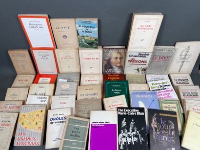 [Mailing] Good lot of about 42 volumes all...