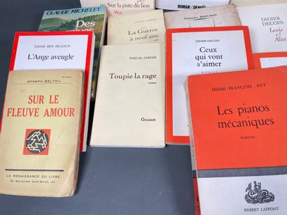 [Envoi] Around 23 volumes, all with dispatch...