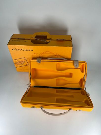 Coffret Veuve Clicquot vide de sa bouteille...