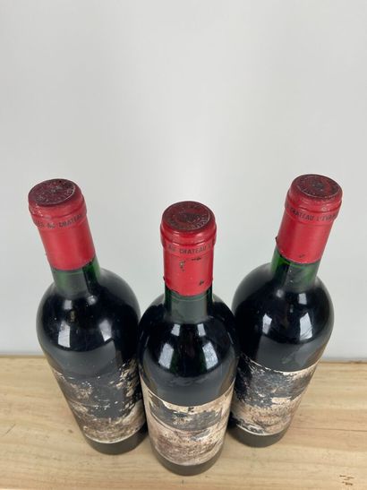 POMEROL.
Château L'évangile.
1989. 3 bt....