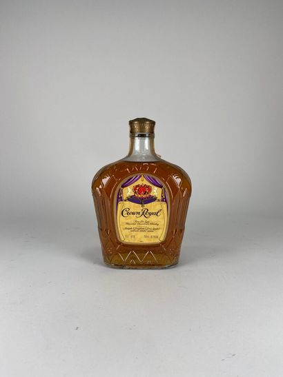 COGNAC.
Hennessy x Kenzo.
Blue. Années 90....