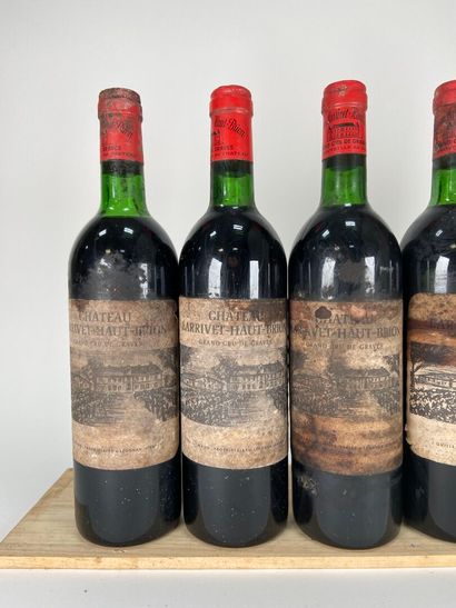 PESSAC LEOGNAN. GCC.
Château Larrivet Haut-Brion.
1975....