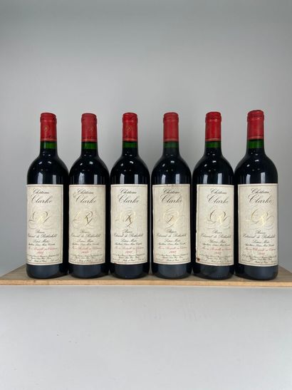 LISTRAC MEDOC.
Château Clarke.
1992. 6 b...