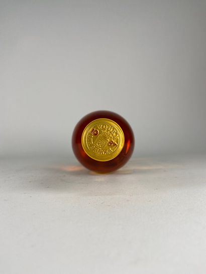 SAUTERNES. 1er CCS.
Château d'Yquem.
1987....