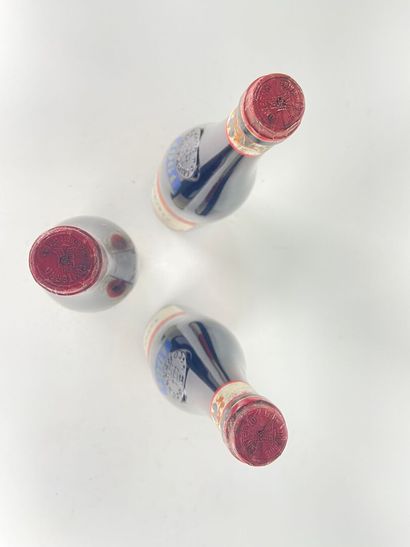BAROLO.
Giacomo Conterno.
1961. 3 bt. (H...