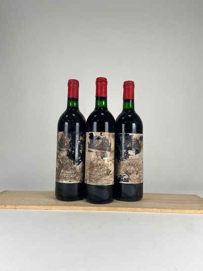 POMEROL.
Château L'évangile.
1989. 3 bt....