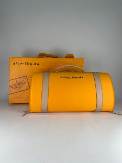 Coffret Veuve Clicquot vide de sa bouteille...