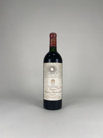 PAUILLAC. 1er GCC. 
Château Mouton Rothschild.
2002....