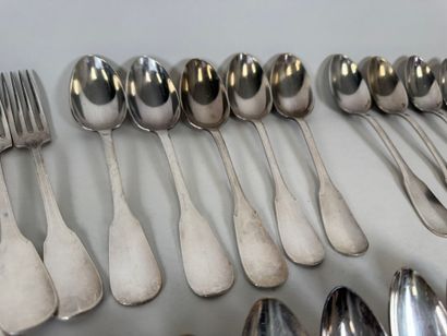 ERCUIS.
Important set of silver-plated flatware...