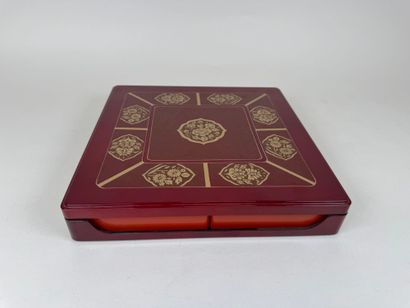 ASIA, 20th century.
Square lacquer box with...