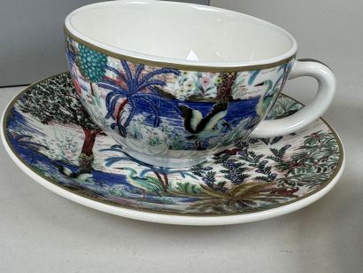 GIEN.
Created by Pierre FREY Paris.
Pair...
