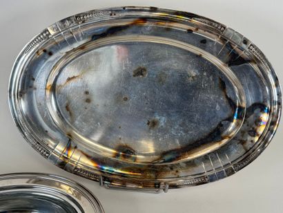 Silver-plated lot including :
- SAINT HILAIRE.
An...