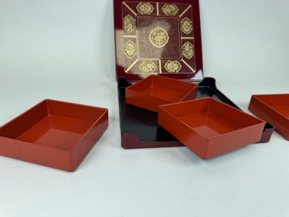 ASIA, 20th century.
Square lacquer box with...