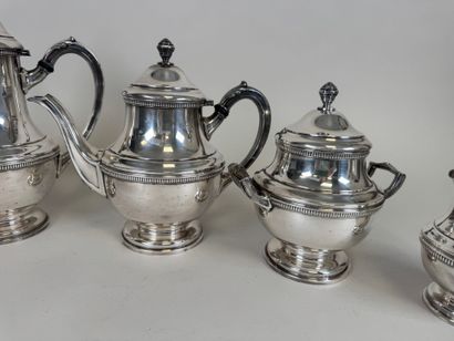 Silver-plated coffee and tea set with pearl...