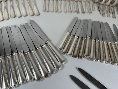 Important silver-plated menagère set, net...