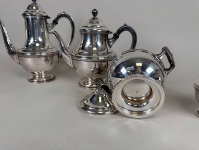 Silver-plated coffee and tea set with pearl...
