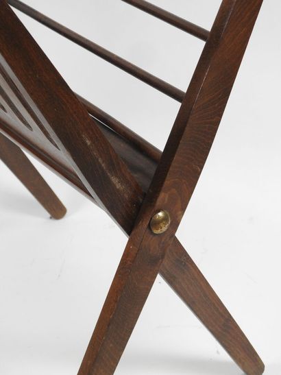 Cees BRAAKMAN (1917-1995) pour Maison PASTOE.
Porte-revues...
