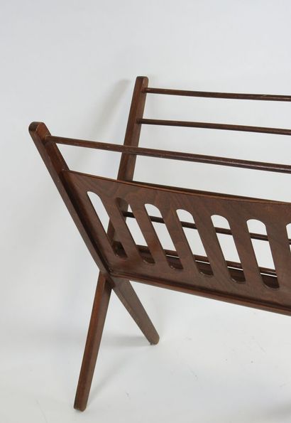 Cees BRAAKMAN (1917-1995) pour Maison PASTOE.
Porte-revues...