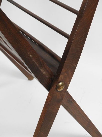 Cees BRAAKMAN (1917-1995) pour Maison PASTOE.
Porte-revues...