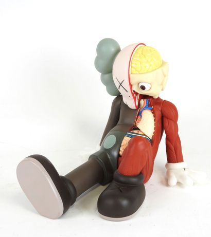 KAWS (Né en 1974).
L'écorché.
Sujet en plastique...