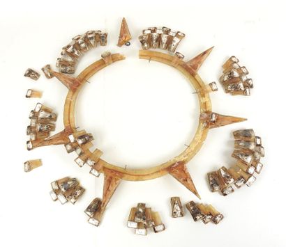 Line VAUTRIN (1913-1997).
Miroir circulaire...