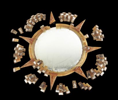Line VAUTRIN (1913-1997).
Miroir circulaire...