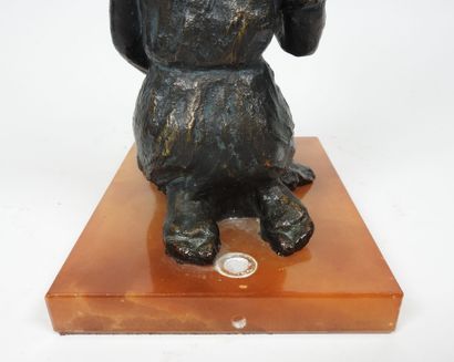 Lluis JORDA (XXème).
Femme à genoux.
Sujet...