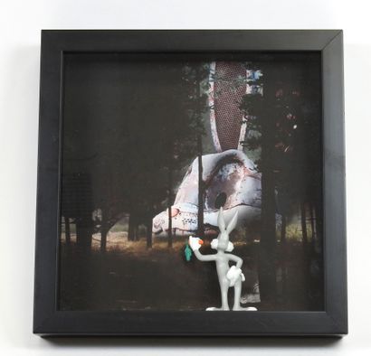 ALADINO ART. 
Dystopian Bunny.
Diorama avec...