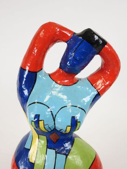 École du XXe.
Femme.
Sujet en papier mâché...