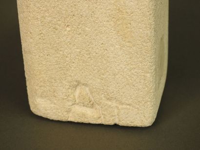 Albert TORMOS (XXème siècle).
Pot en pierre...