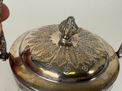 Crystal bisque seal with silver-plated metal...