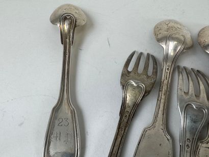 Série de six couverts de table en argent,...