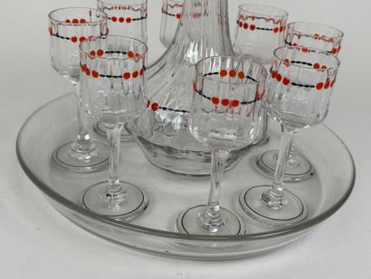 Service à liqueur en verre émaillé décoré...