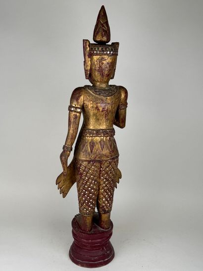 ASIE, XXe.
Grande statue en bois sculpté,...