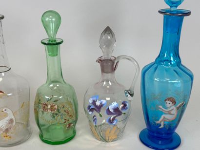 Six carafons ou carafes certaines partiellement...